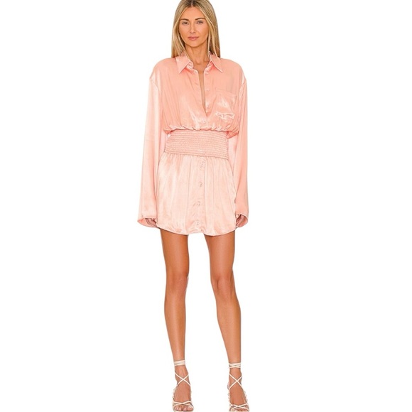 NWT L’Academie Jacquie Blush Satin Shirt Mini Dress Size Medium - Picture 1 of 10